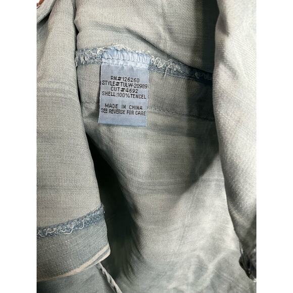 Velvet Rose Tencel Chambray Top Short Sleeves Plaided Blue White Size M NWT - Picture 3 of 3